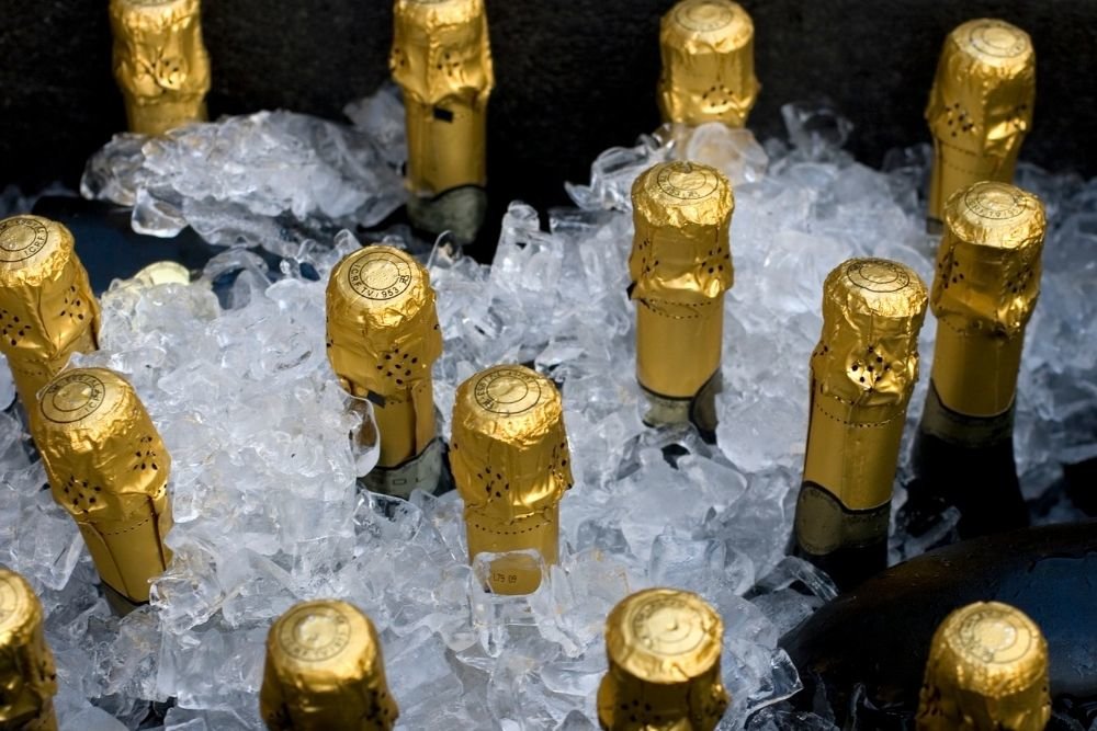 Picking the Perfect Sparkling Wines This Christmas